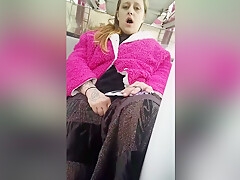 Игра с киской на колесе обозрения